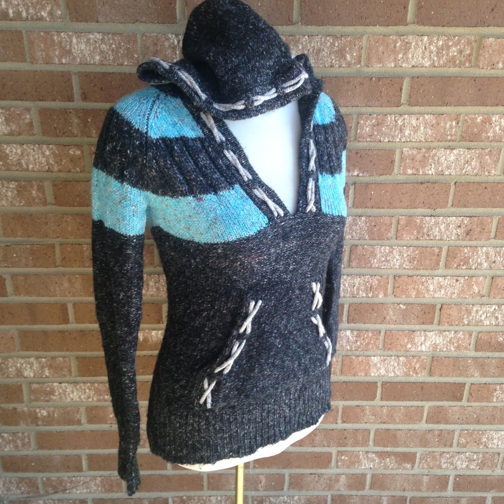BKE Hooded Striped Sweater Size Small